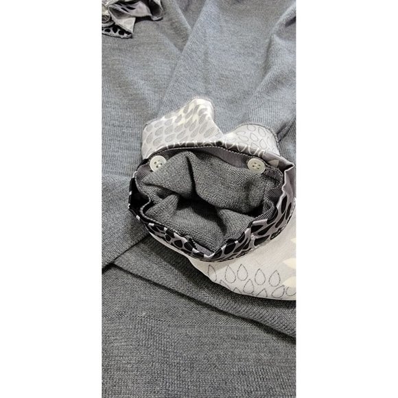 Tory Burch Womens Gray Long Sleeve Sweater Printed‎ Ruffle Collar & Cuffs Size L - Picture 6 of 13